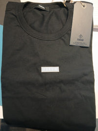 Camiseta Preta Forum